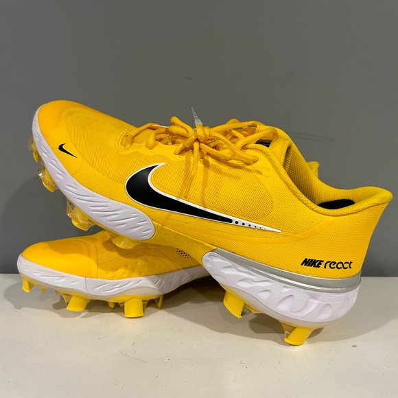 Men's Nike Alpha Huarache Elite Baseball Cleats Yellow Cz4453